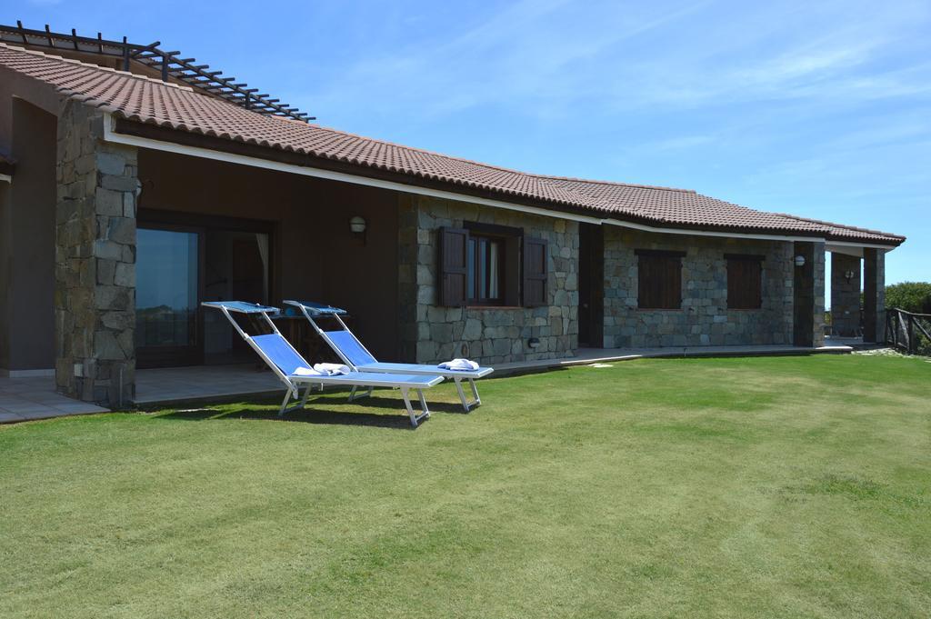 Casa Bithia Villa Chia Exteriör bild